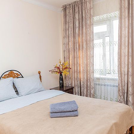 Appartement Reliablehouse Квартира В Самом Центре Города à Almaty Extérieur photo