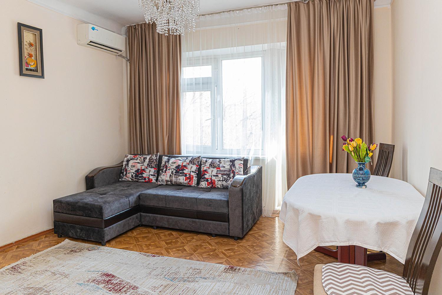 Appartement Reliablehouse Квартира В Самом Центре Города à Almaty Extérieur photo